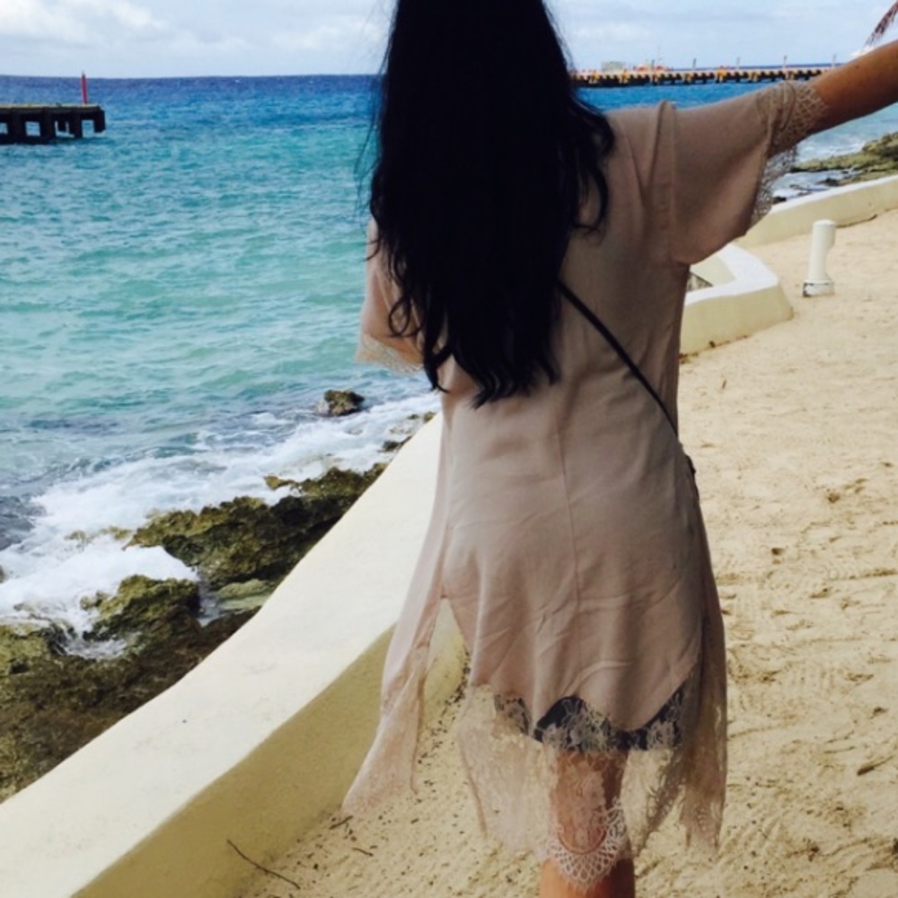 F21 nude lace duster